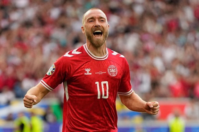 Gelandang Denmark, Christian Eriksen (c) AP Photo/Matthias Schrader